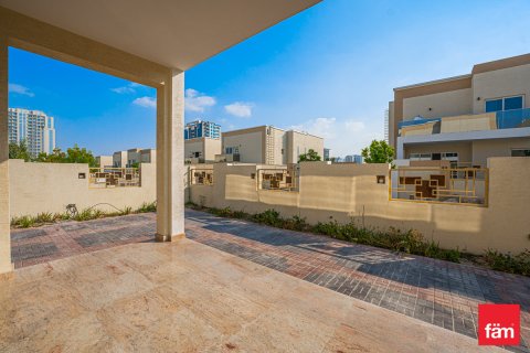 阿联酋 Dubai Al Furjan 待租 : 5 卧, 600 平方米 , 编号668693 - 照片 12