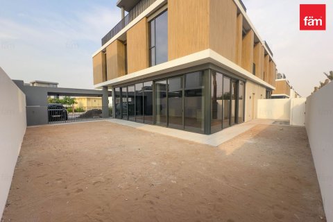 Villa uthyres i Dubai, UAE 4 sovrum, 302.3 kvm Nr. 668696 - fotografi 6