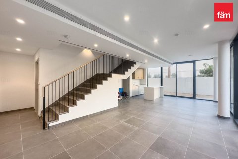 Villa uthyres i Dubai, UAE 4 sovrum, 302.3 kvm Nr. 668696 - fotografi 2