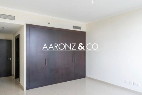 Apartamento para arrendamento em The Views, Dubai, EAU 2 quartos, 144.6 m2 № 670769 - foto 4