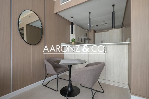 Üürile anda korter hotellis asukohaga Palm Jumeirah, Dubai, AÜE: 1 magamistoaga, 75 m² Nr 670784 - pilt 3