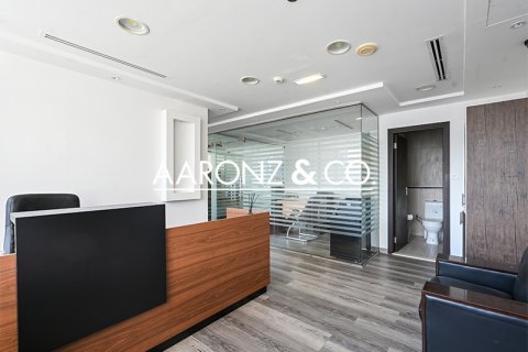 Business Bay, Dubai, BAE’de kiralık office 94.6 m&sup2; No 670770 - fotoğraf 9