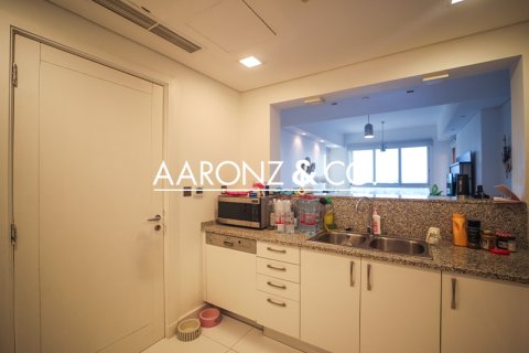 Appartement te huur in Palm Jumeirah, Dubai, VAE 2 slaapkamers, 165.2 vr.m., nr 670782 - foto 8