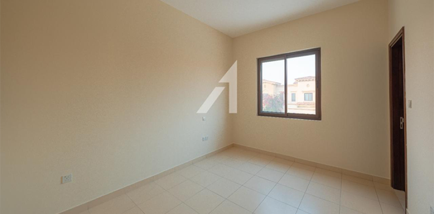 Villa em Dubai, EAU 3 quartos, 285 m2 № 688133