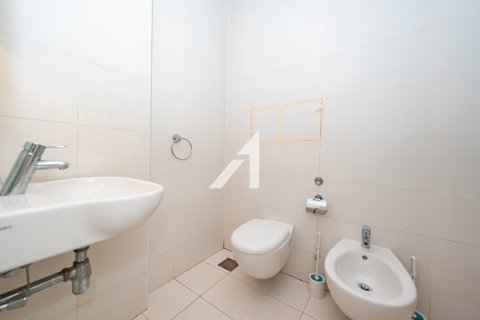 Apartment in DIFC, Dubai, UAE 2 bedrooms, 194 sq.m. № 688135 - photo 17