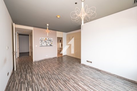 Apartment in DIFC, Dubai, UAE 2 bedrooms, 194 sq.m. № 688135 - photo 2