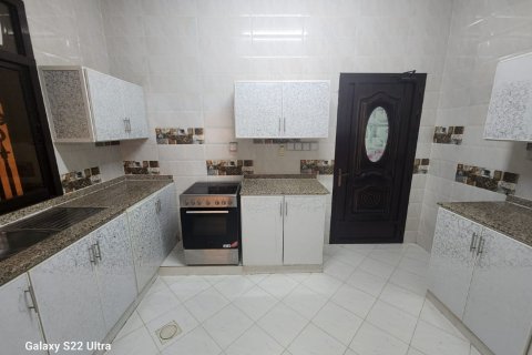 Villa te koop in Ras Al Khaimah, VAE 2 slaapkamers, 650 vr.m., nr 735073 - foto 12