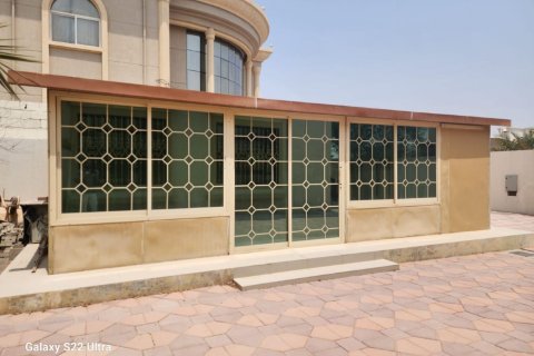 Villa te koop in Ras Al Khaimah, VAE 2 slaapkamers, 650 vr.m., nr 735073 - foto 17