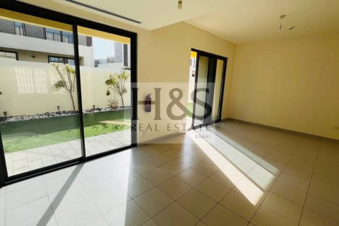Radový dom v Dubai South (Dubai World Central), SAE 4 spálne, 290 m2 č. 642277 - Fotografia 11