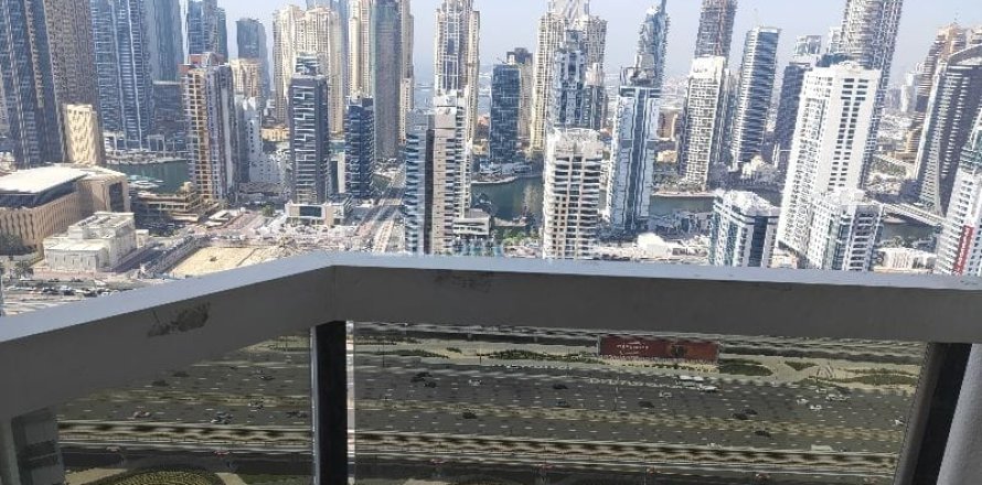 Apartment in Jumeirah Lake Towers, Dubai, UAE 3 bedrooms, 114 sq.m. № 718595