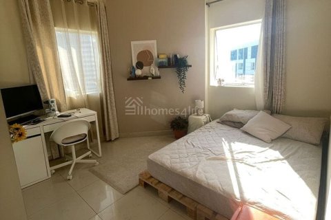 Apartment in Jumeirah Lake Towers, Dubai, UAE 3 bedrooms, 114 sq.m. № 718595 - photo 7