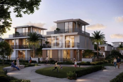 Villa te koop in Dubai Investment Park, Dubai, VAE 4 slaapkamers, 356 vr.m., nr 643349 - foto 2