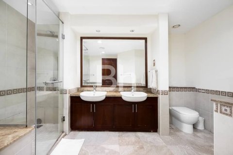Apartament në Palm Jumeirah, Dubai, Emiratet e Bashkuara Arabe 1 dhomë gjumi, 120 m2. № 643345 - Foto 5