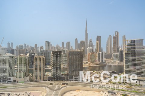 Business Bay, Dubai, UAE의 판매용 아파트 35.12제곱미터 번호 513065 - 사진 28