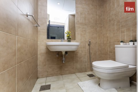 Townhouse in Dubai, UAE 2 bedrooms, 180 sq.m. № 647961 - photo 14