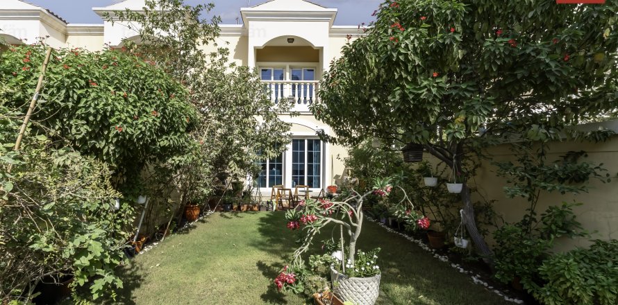 Māja Dubaijā, AAE 2 istabas, 180 m2 Nr. 647961