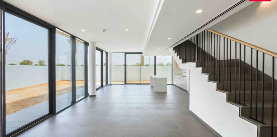 Villa em Dubai, EAU 4 quartos, 301.8 m2 № 647856