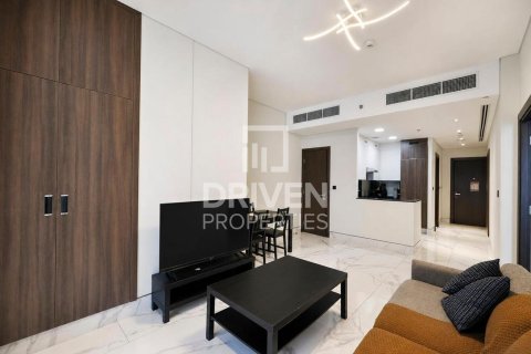 דירה להשכרה ב Business Bay, Dubai, איחוד האמירויות  1 חדר שינה, 76.09 מ"ר, מספר 765583 - תמונה 3