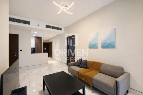 דירה להשכרה ב Business Bay, Dubai, איחוד האמירויות  1 חדר שינה, 76.09 מ"ר, מספר 765583 - תמונה 2