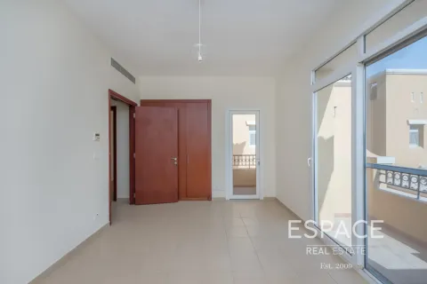 Vilă de închiriat în Arabian Ranches, Dubai, EAU 3 dormitoare, 206 mp.  №738213 - poză 14