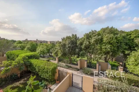 Vilă de închiriat în Arabian Ranches, Dubai, EAU 3 dormitoare, 206 mp.  №738213 - poză 13