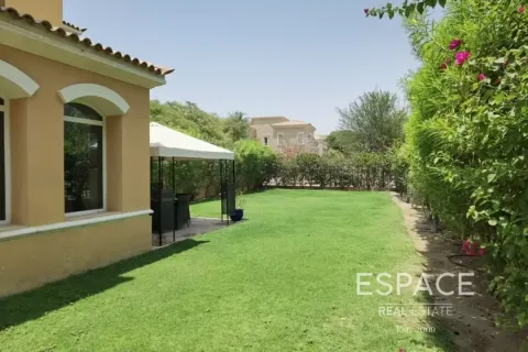 Vilă de închiriat în Arabian Ranches, Dubai, EAU 3 dormitoare, 206 mp.  №738213 - poză 5