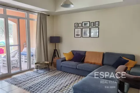 Vilă de închiriat în Arabian Ranches, Dubai, EAU 3 dormitoare, 206 mp.  №738213 - poză 8