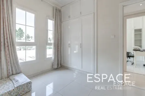Vila di The Springs, Dubai, UEA 3 kamar tidur, 343 m2 nomor 738211 - foto 10