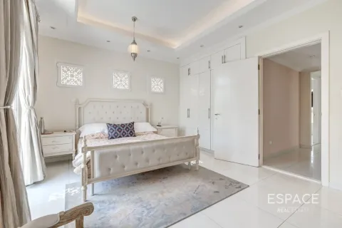Vila di The Springs, Dubai, UEA 3 kamar tidur, 343 m2 nomor 738211 - foto 9