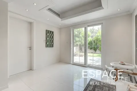 Vila di The Springs, Dubai, UEA 3 kamar tidur, 343 m2 nomor 738211 - foto 16