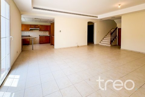 Βίλα σε Arabian Ranches, Dubai, ΗΑΕ 3 υπνοδωμάτια, 255.02 τ.μ. Αρ. 739342 - φωτογραφία 3
