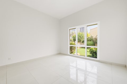 וילה להשכרה ב Meadows, Dubai, איחוד האמירויות  6 חדרי שינה, 987.74 מ"ר, מספר 749872 - תמונה 7