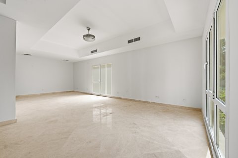 וילה להשכרה ב Meadows, Dubai, איחוד האמירויות  6 חדרי שינה, 987.74 מ"ר, מספר 749872 - תמונה 12
