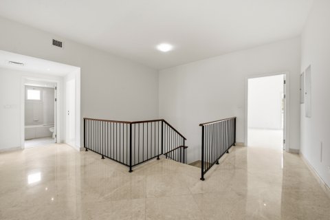 וילה להשכרה ב Meadows, Dubai, איחוד האמירויות  6 חדרי שינה, 987.74 מ"ר, מספר 749872 - תמונה 18