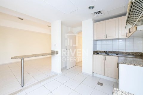 Villa in The Springs, Dubai, UAE 2 bedrooms, 167 sq.m. № 682944 - photo 4