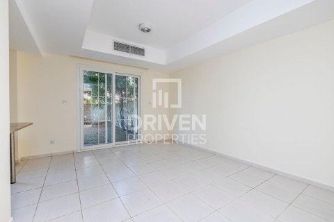Villa in The Springs, Dubai, UAE 2 bedrooms, 167 sq.m. № 682944 - photo 5