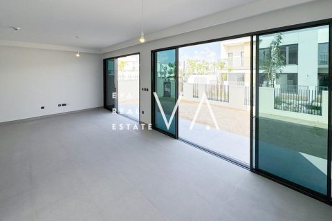 Dubai, BAE’de kiralık вилла 4 yatak odası, 405.79 m&sup2; No 637733 - fotoğraf 3