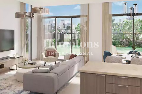 Kaupunkipientalo Mudon, Dubai, Arabiemiraatit 3 makuuhuonetta, 218.322 m2 № 697166