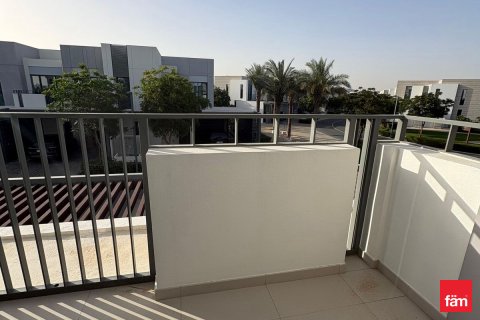 Rumah bandar di Dubai, UAE 3 bilik tidur, 128.6 meter persegi № 702544 - foto 4