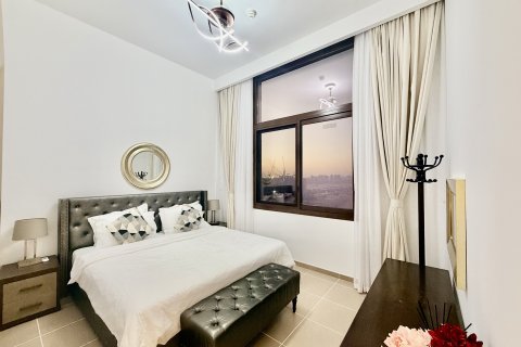 Apartmen di Town Square, Dubai, UAE 2 bilik tidur, 87.33 meter persegi № 750632 - foto 9