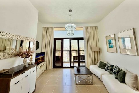 Apartmen di Town Square, Dubai, UAE 2 bilik tidur, 87.33 meter persegi № 750632 - foto 14