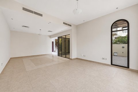 Willa do wynajęcia w Mudon, Dubai, ZEA 4 sypialnie, 322.22 mkw., nr 750630 - zdjęcie 4