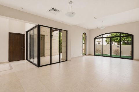Willa do wynajęcia w Mudon, Dubai, ZEA 4 sypialnie, 322.22 mkw., nr 750630 - zdjęcie 3