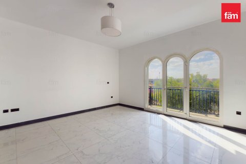 Villa til salg i Dubai, UAE 4 soveværelser, 391 kvm № 686301 - foto 18
