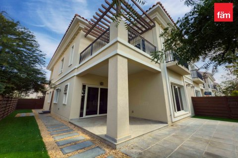 Villa til salg i Dubai, UAE 4 soveværelser, 391 kvm № 686301 - foto 2