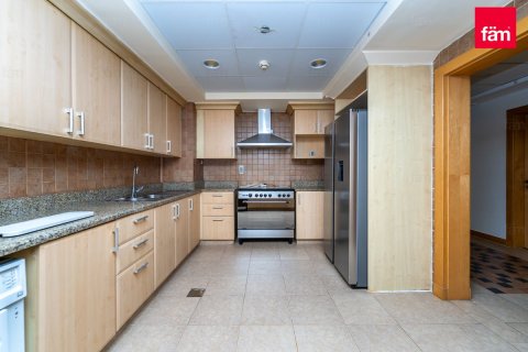 Palm Jumeirah, Dubai, संयुक्त अरब अमीरात में अपार्टमेंट, 2 बेडरूम, 185.5 वर्ग मीटर, संख्या 686305 - फ़ोटो 5