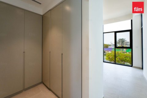 Vilă de vânzare în Dubai, EAU 3 dormitoare, 167.9 mp.  №686303 - poză 12