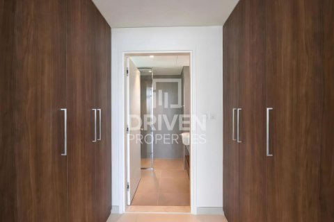 Apartmen di Dubai Sports City, UAE 1 bilik tidur, 86.12 meter persegi № 743827 - foto 10