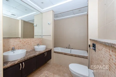 Villa sa Dubai, UAE 3 silid-tulugan, 328 sq.m. № 678679 - larawan 14