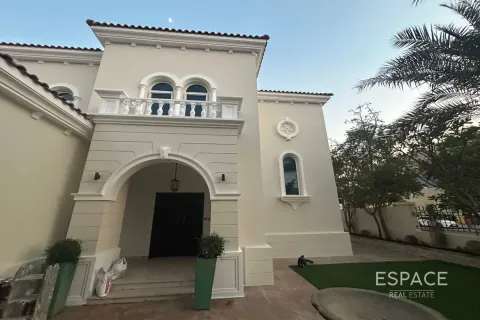 Villa sa Dubai, UAE 3 silid-tulugan, 328 sq.m. № 678679 - larawan 18
